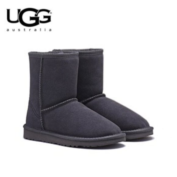 UGG Shoes - UGG Classic Short Black Sheepskin Boots